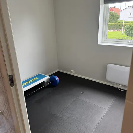 Ons 2026, Short-term Of A House In Apartmán