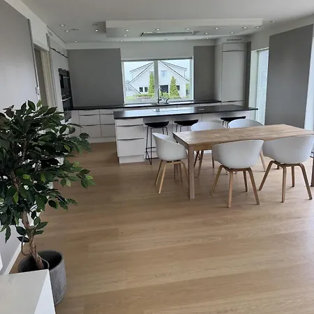 Ons 2026, Short-term Of A House In * Randaberg