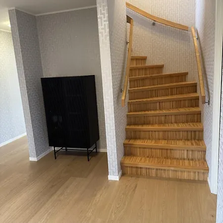 Ons 2026, Short-term Of A House In Apartmán