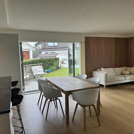 Ons 2026, Short-term Of A House In Apartmán