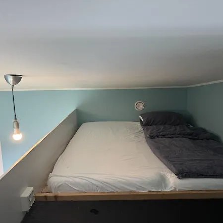 Ons 2026, Short-term Of A House In Apartman